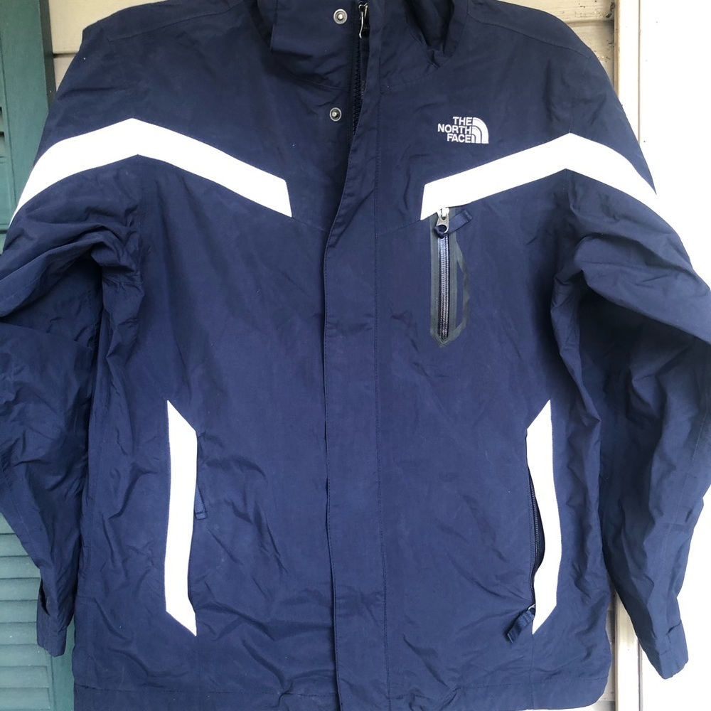 The north face hyvent full zip jacket for youth